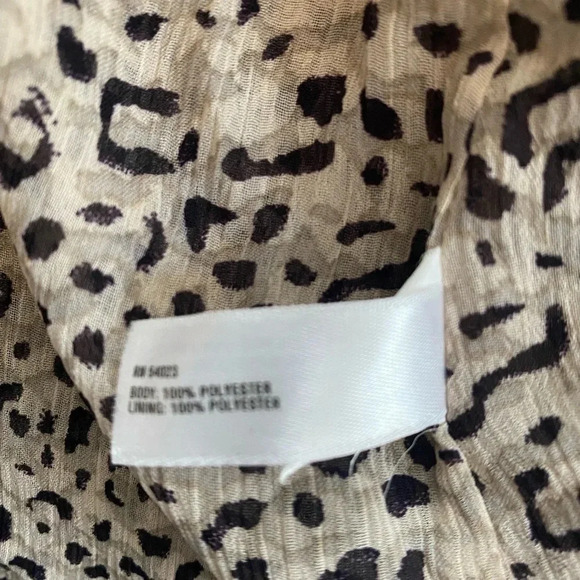 GAP Flowy Beige Black Printed Tank Top with Tie Shoulder Embelishment Size M - Picture 4 of 6